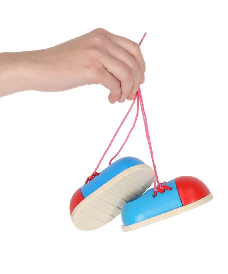 Sisaldab kõiki vajalikke osasid