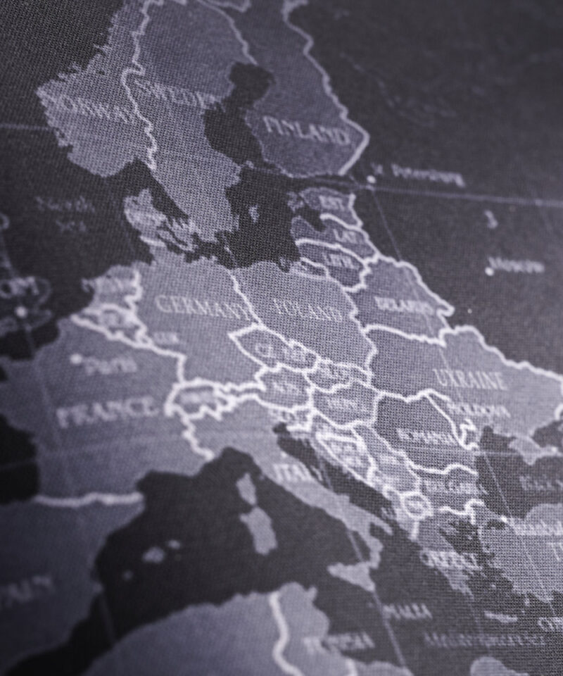 Originaalne maailmakaardi disain laual