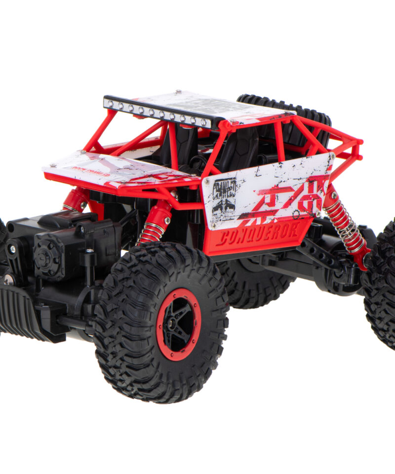 Kiviseid radu vallutav auto