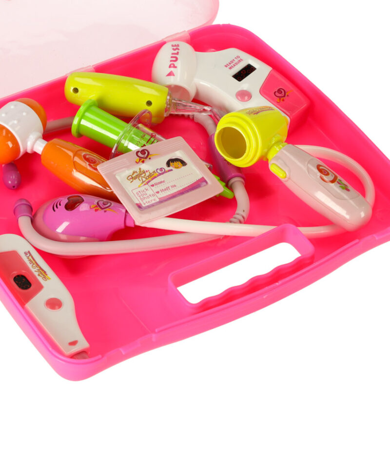 Stetoskoop ja termomeeter mängimiseks