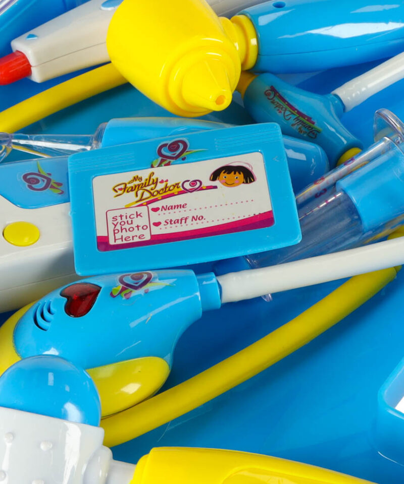 Realistlik arstikomplekt lastele