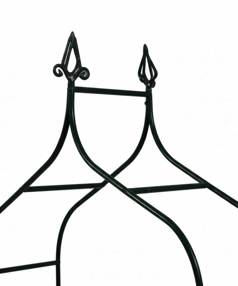 Dekoratiivne läbikäik aias